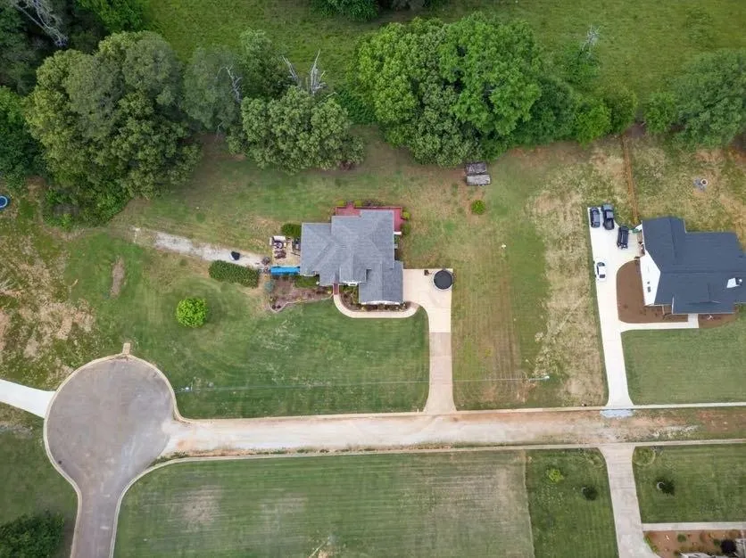 15 Fast Lane Ranburne, AL 36273
