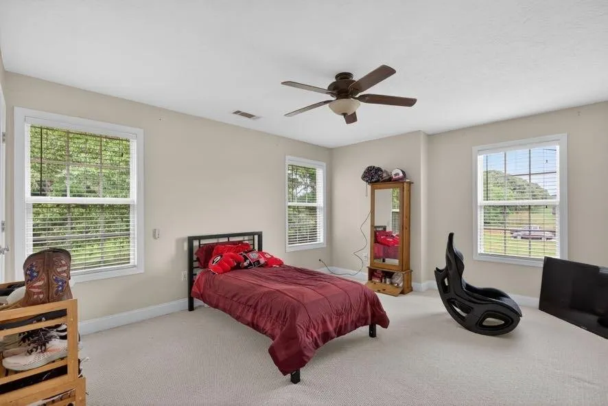 15 Fast Lane Ranburne, AL 36273