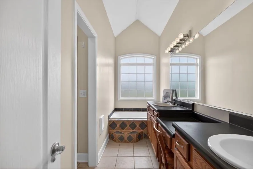 15 Fast Lane Ranburne, AL 36273