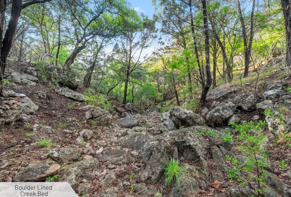 525 Soda Creek Road Spicewood, TX 78669