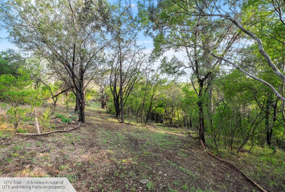 525 Soda Creek Road Spicewood, TX 78669