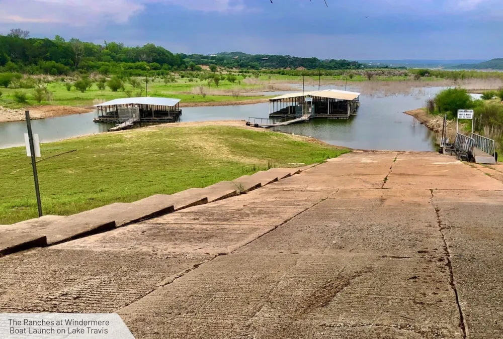 525 Soda Creek Road Spicewood, TX 78669