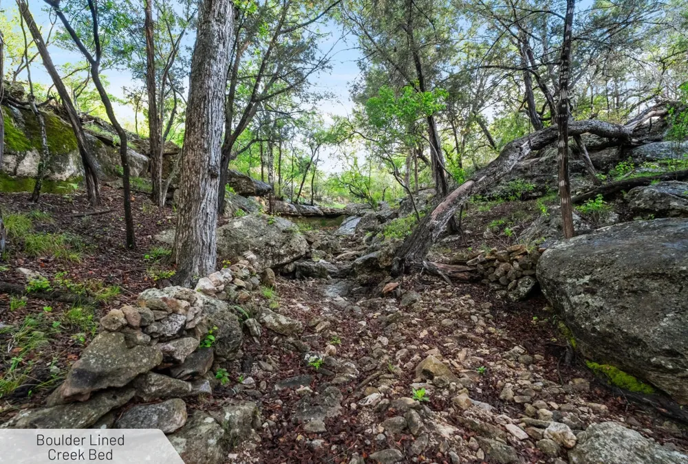525 Soda Creek Road Spicewood, TX 78669