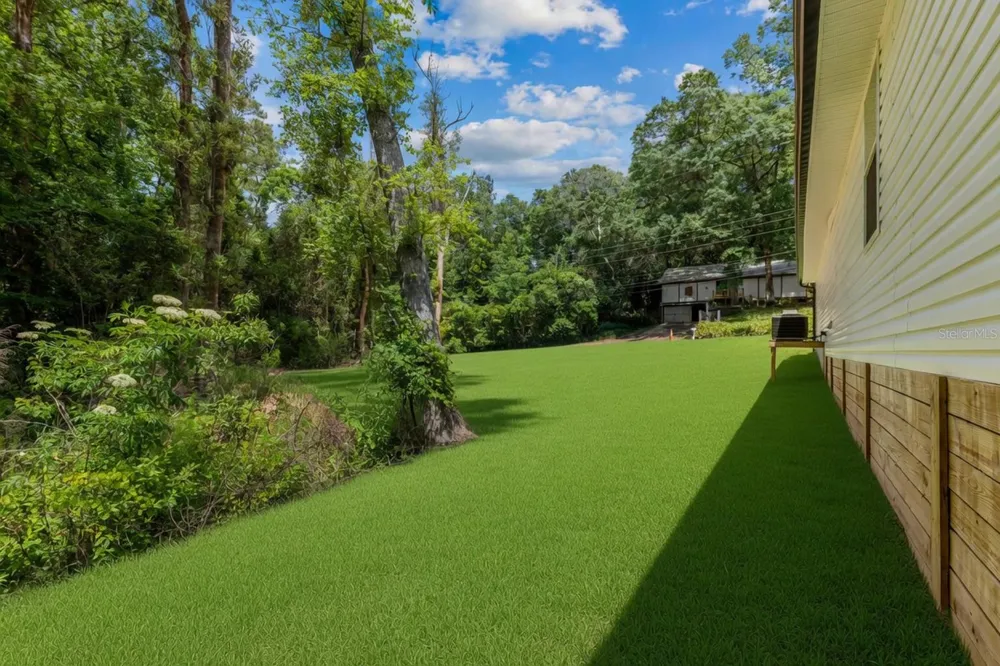 618 STEWART STREET Quincy, FL 32351