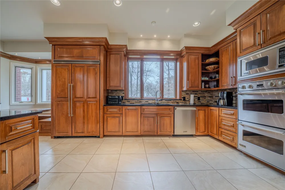 3 Lakeside Longview, TX 75604