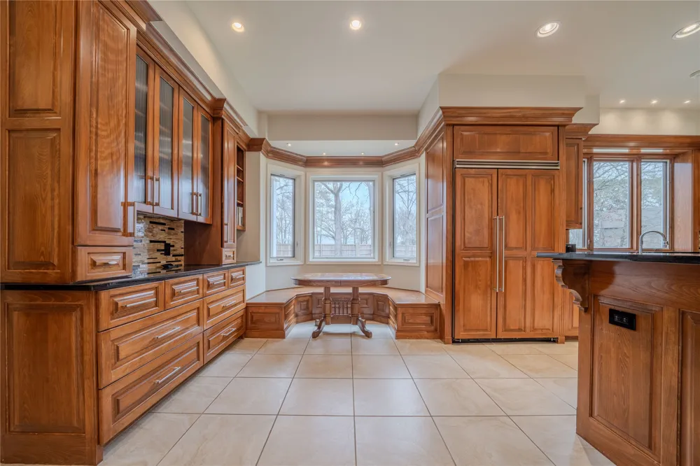 3 Lakeside Longview, TX 75604
