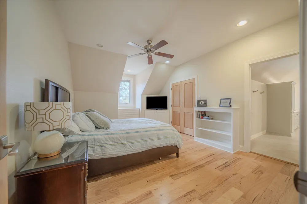 3 Lakeside Longview, TX 75604