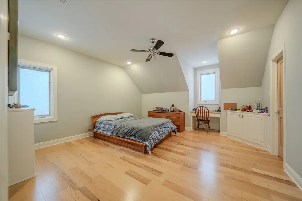 3 Lakeside Longview, TX 75604