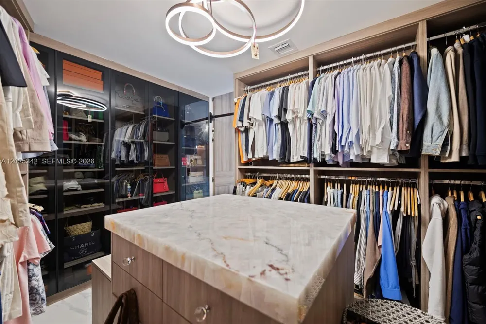 1800 S Ocean Dr #310 Hallandale Beach, FL 33009