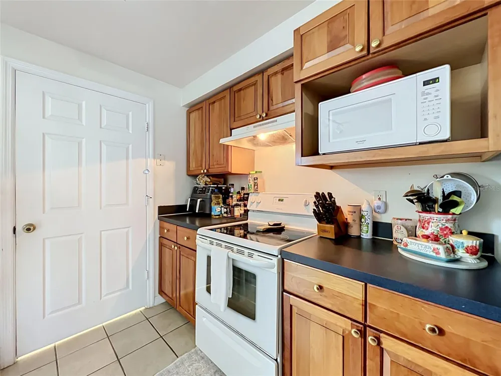 6624 TIME SQUARE AVENUE #104 Orlando, FL 32835