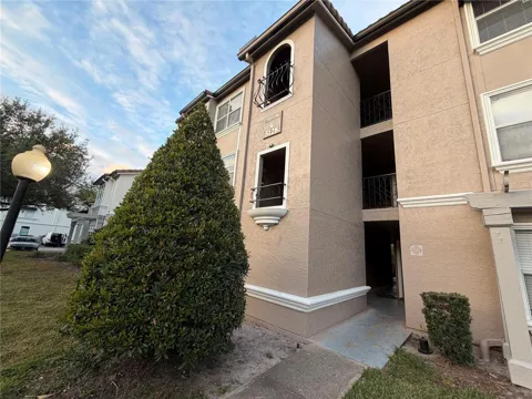 5128 CONROY ROAD #725
