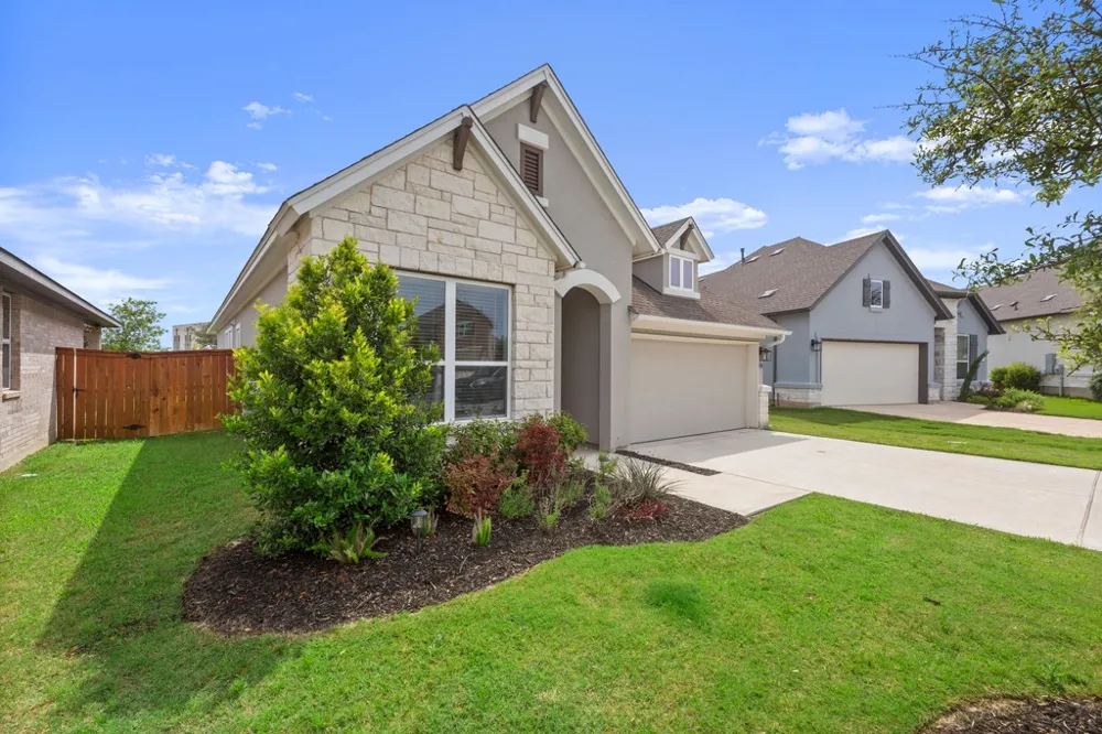 133 Rocking R Court Georgetown, TX 78633