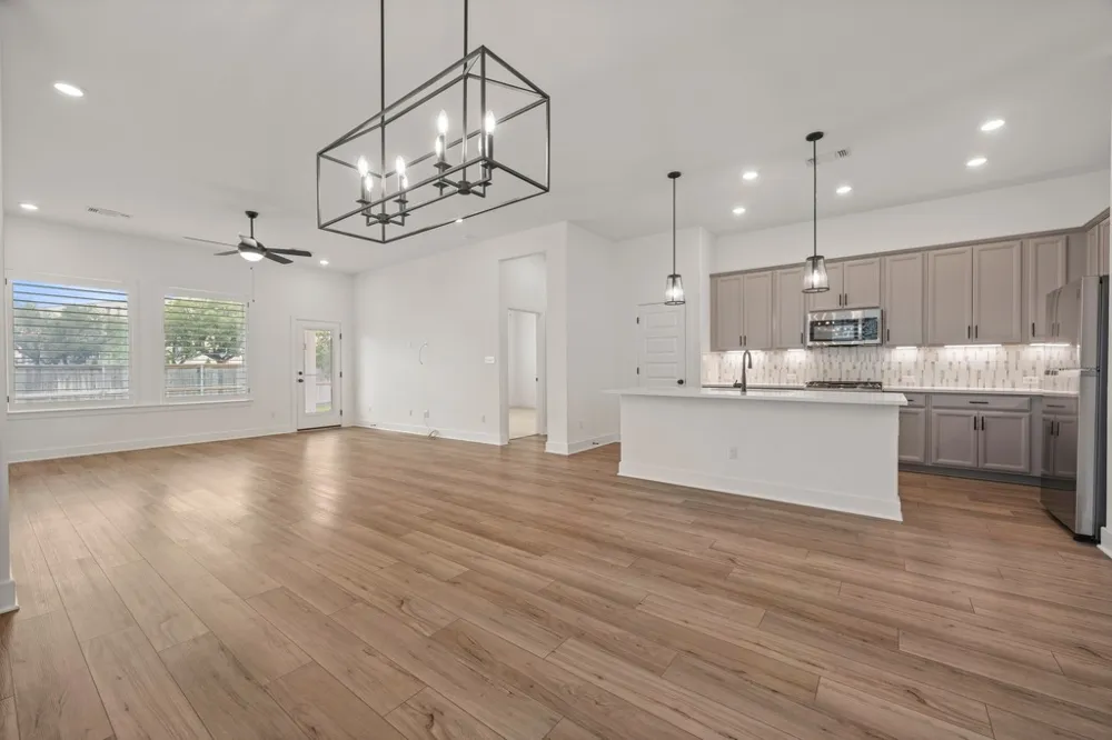 133 Rocking R Court Georgetown, TX 78633