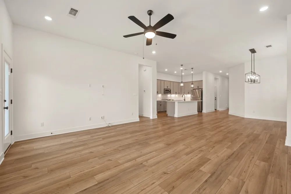 133 Rocking R Court Georgetown, TX 78633