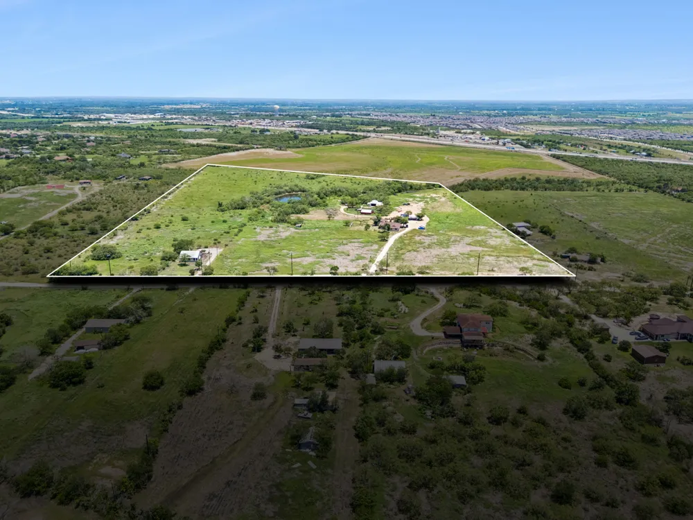 6580 Pfeil Road Schertz, TX 78154
