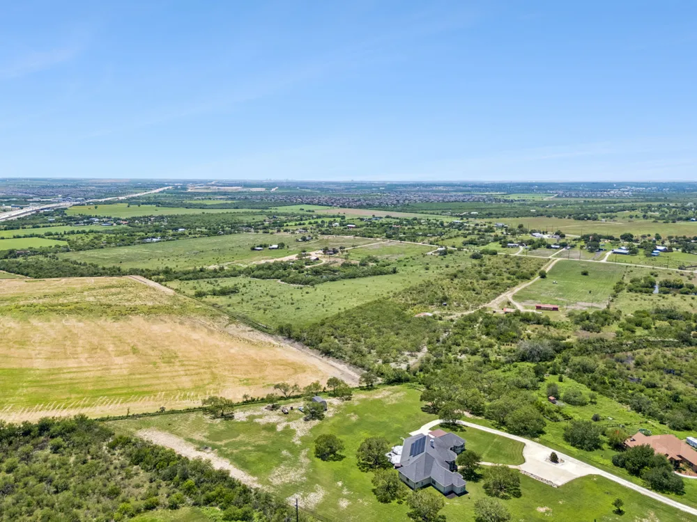 6580 Pfeil Road Schertz, TX 78154