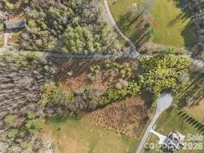 425 Nelson Valley Lane Hendersonville, NC 28739