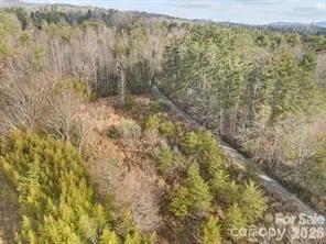 425 Nelson Valley Lane Hendersonville, NC 28739