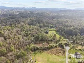 425 Nelson Valley Lane Hendersonville, NC 28739