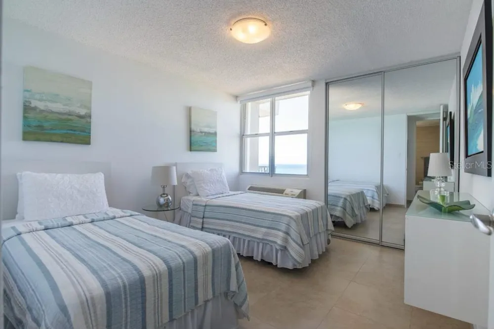 4745 ISLA VERDE AVENUE #17G Carolina, PR 00979
