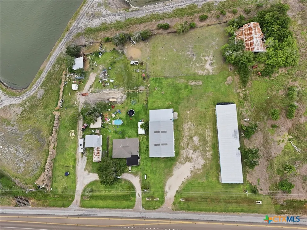 5633 Hwy 238 Port Lavaca, TX 77979