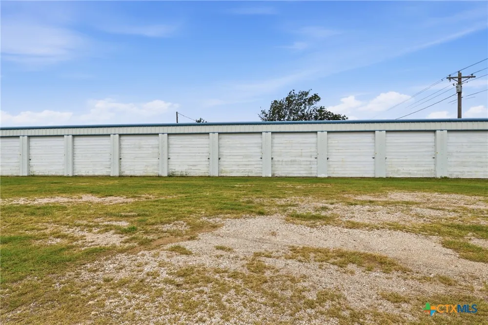 5633 Hwy 238 Port Lavaca, TX 77979