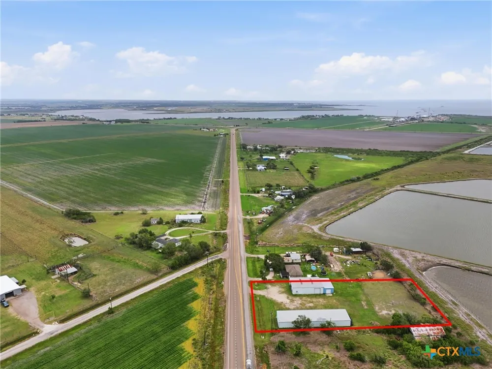 5633 Hwy 238 Port Lavaca, TX 77979