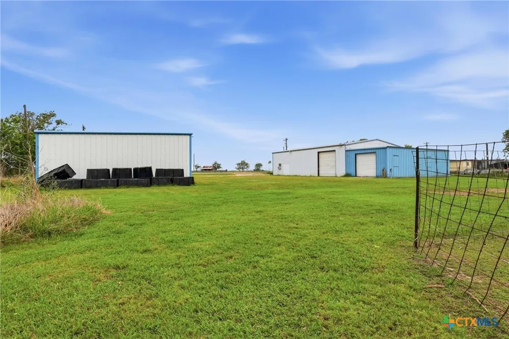 5633 Hwy 238 Port Lavaca, TX 77979