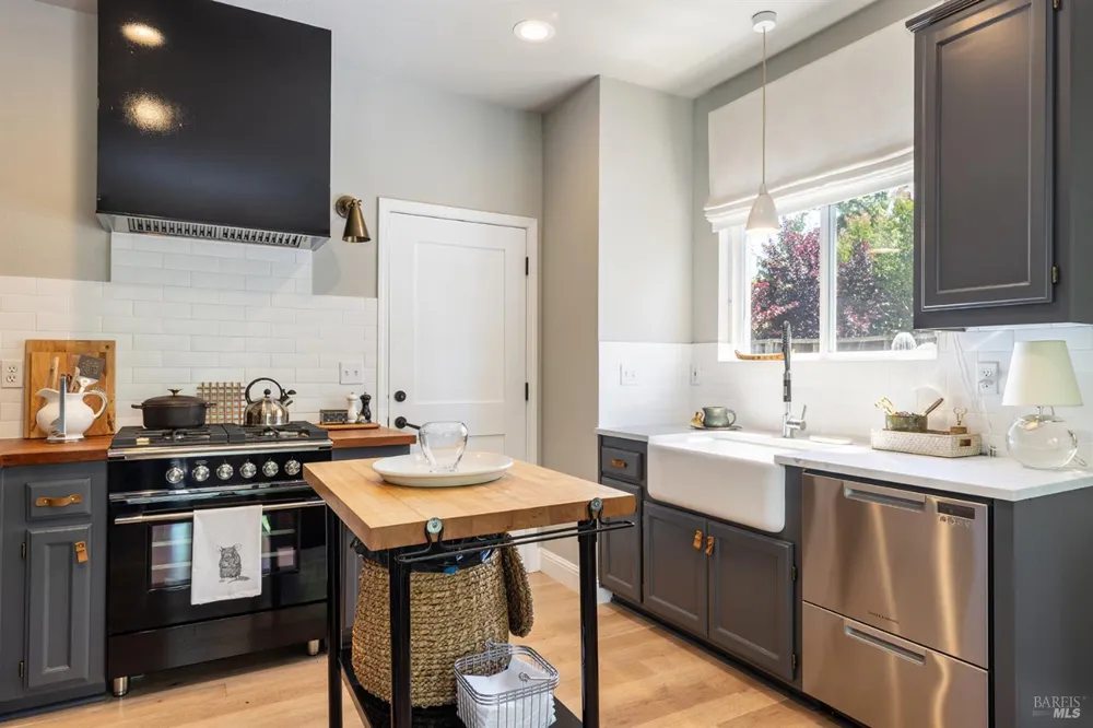 849 Signorelli Circle St. Helena, CA 94574