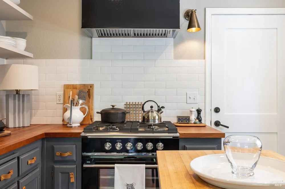 849 Signorelli Circle St. Helena, CA 94574