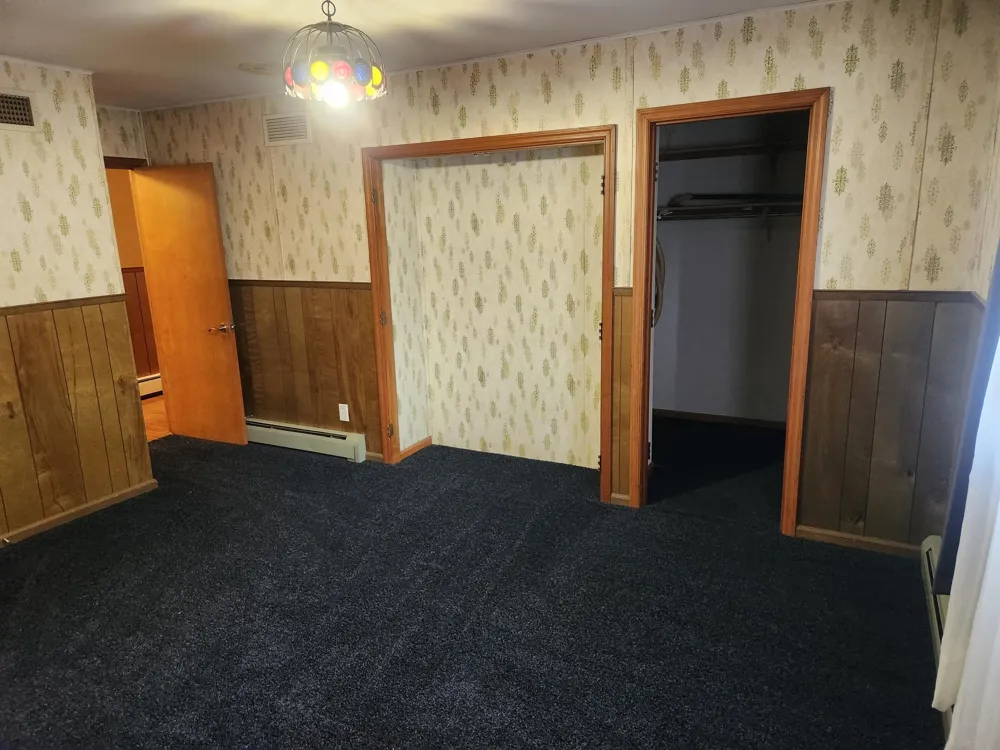 4726 Locksley Drive E Rensselaer, IN 47978