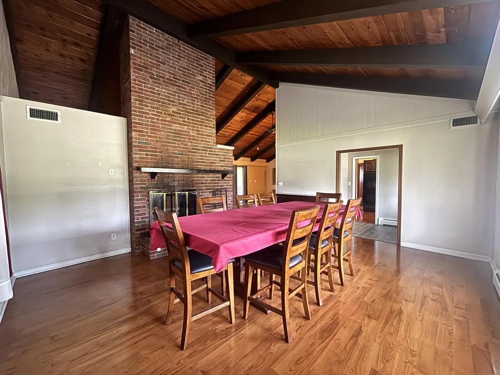 4726 Locksley Drive E Rensselaer, IN 47978