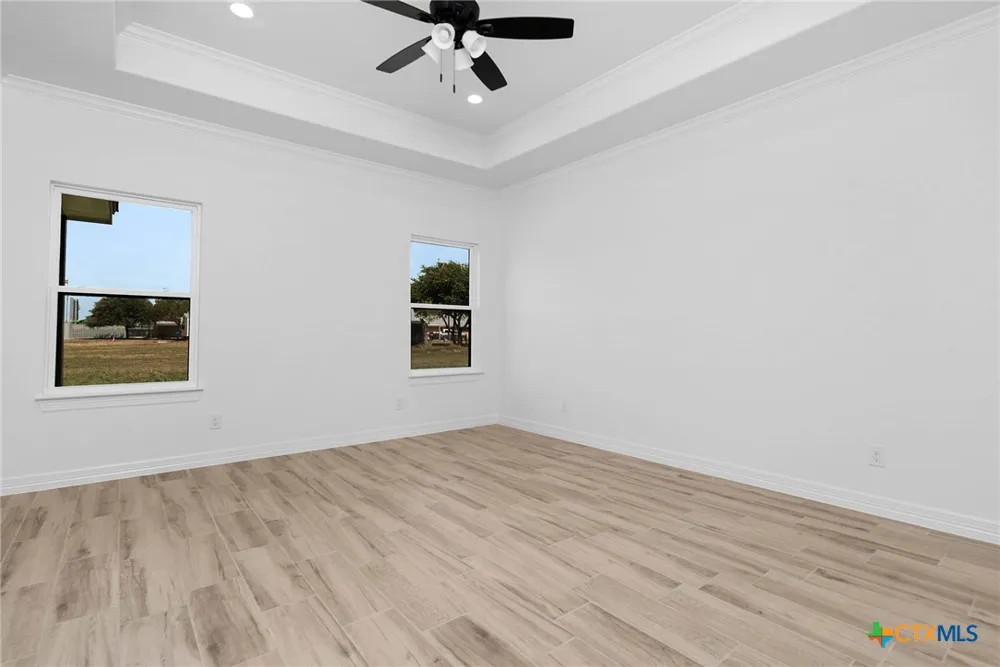 112 Rustic Woods Marion, TX 78124