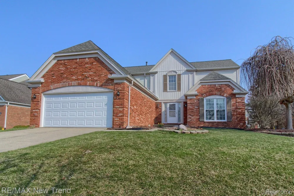 45331 COURTVIEW TRAIL Novi City, MI 48375