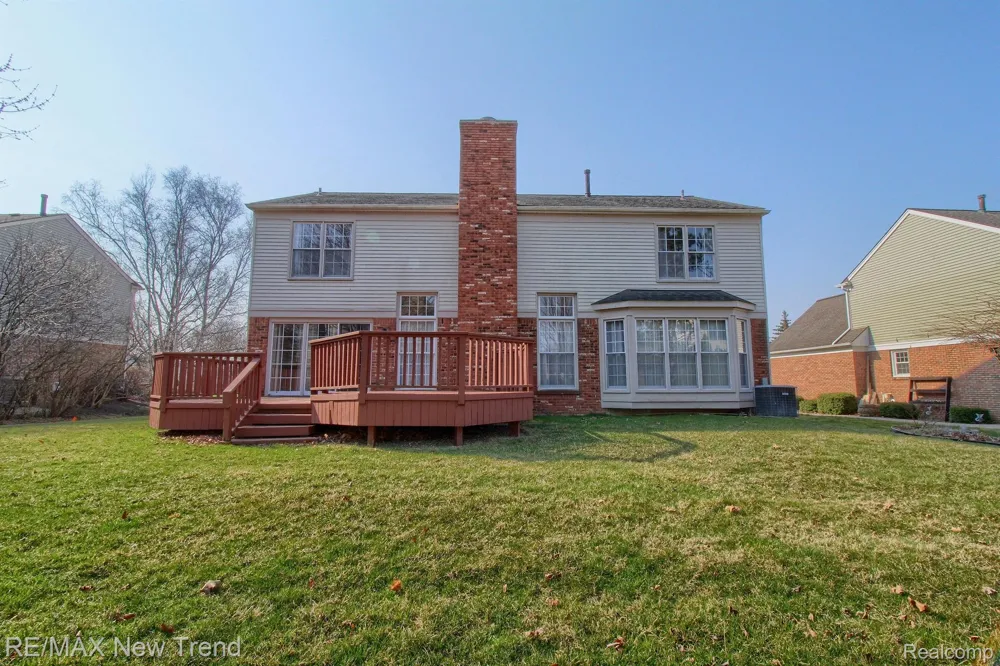 45331 COURTVIEW TRAIL Novi City, MI 48375