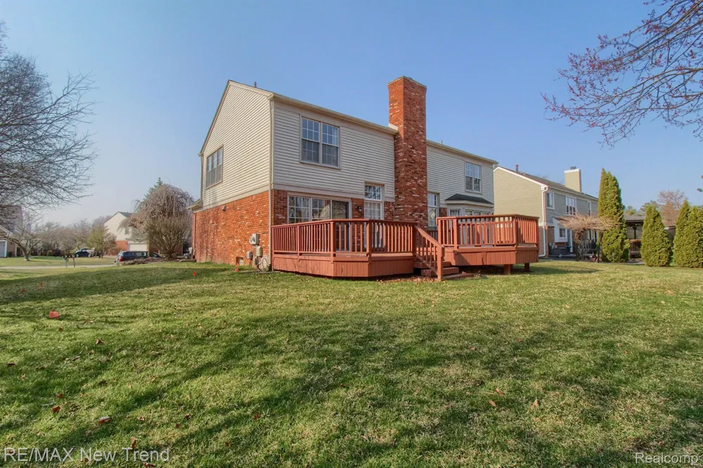 45331 COURTVIEW TRAIL Novi City, MI 48375