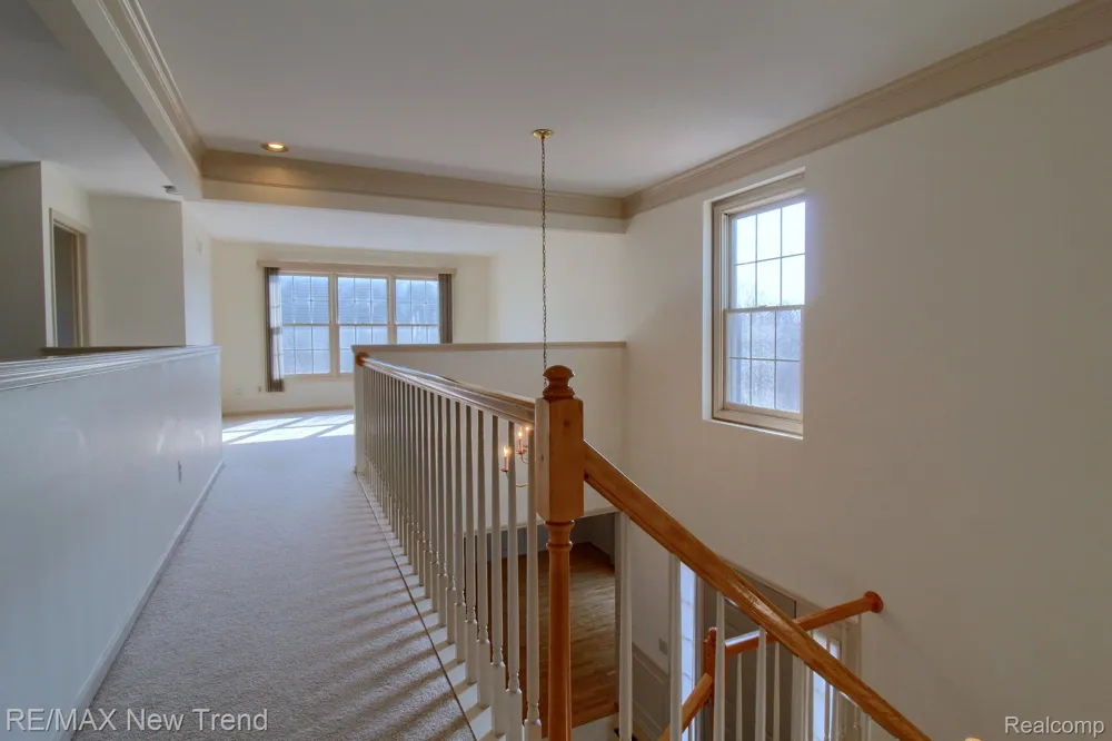 45331 COURTVIEW TRAIL Novi City, MI 48375