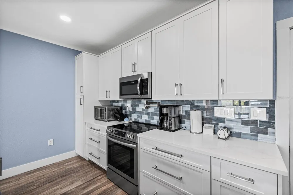 5000 CULBREATH KEY WAY #9-216 Tampa, FL 33611