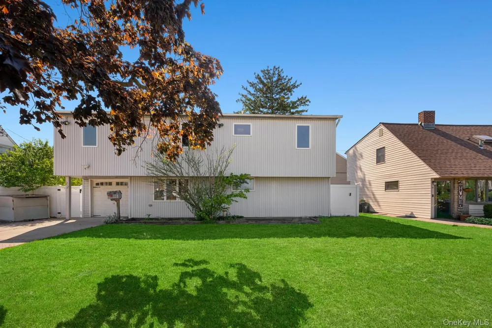 22 Lowland Road Levittown, NY 11756
