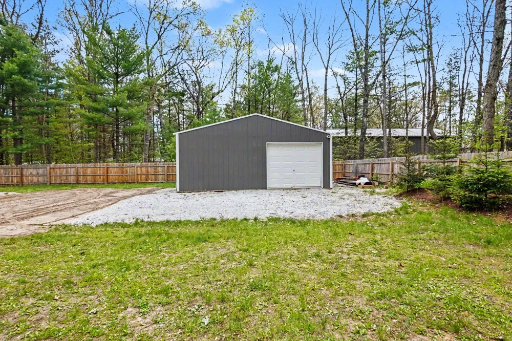 1581 Lone Pine Drive Baldwin, MI 49304