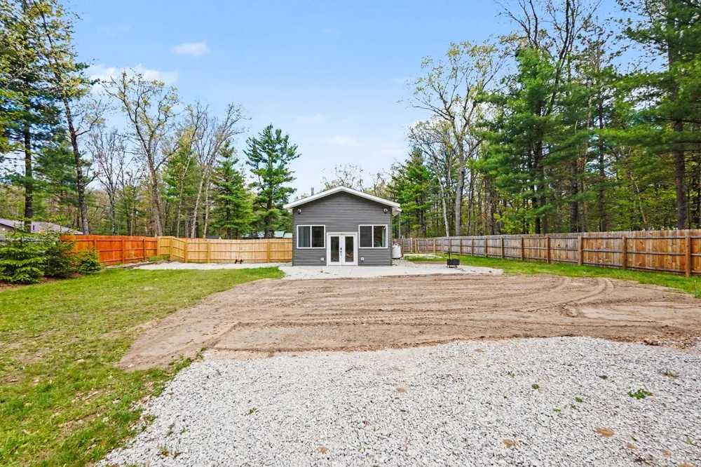 1581 Lone Pine Drive Baldwin, MI 49304