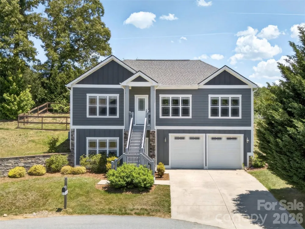 133 Asher Lane Etowah, NC 28729