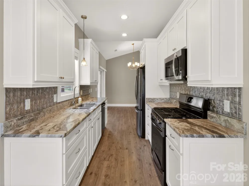 133 Asher Lane Etowah, NC 28729