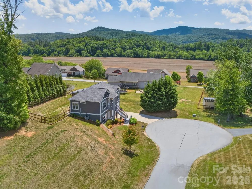 133 Asher Lane Etowah, NC 28729