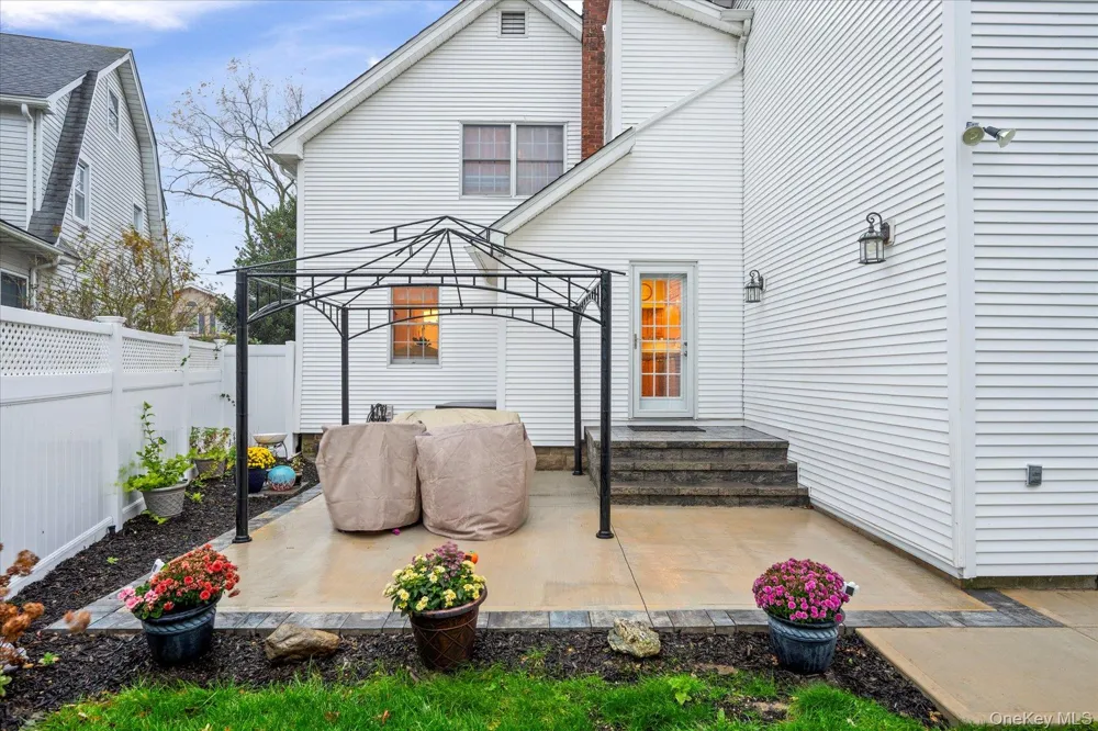 51 Marvin Street Patchogue, NY 11772
