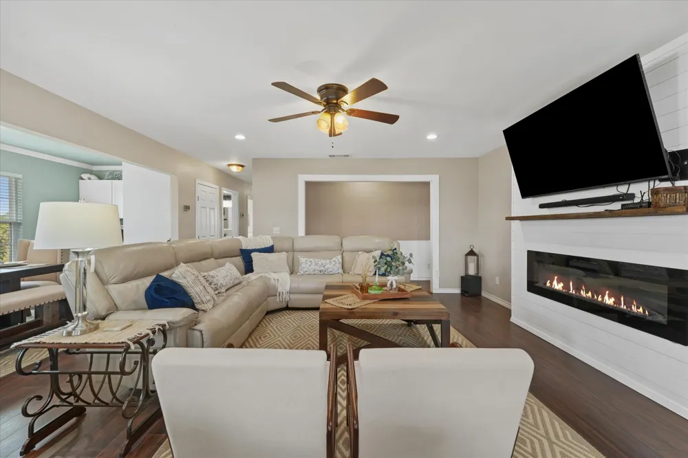 153 McCrae Lane Boyd, TX 76023