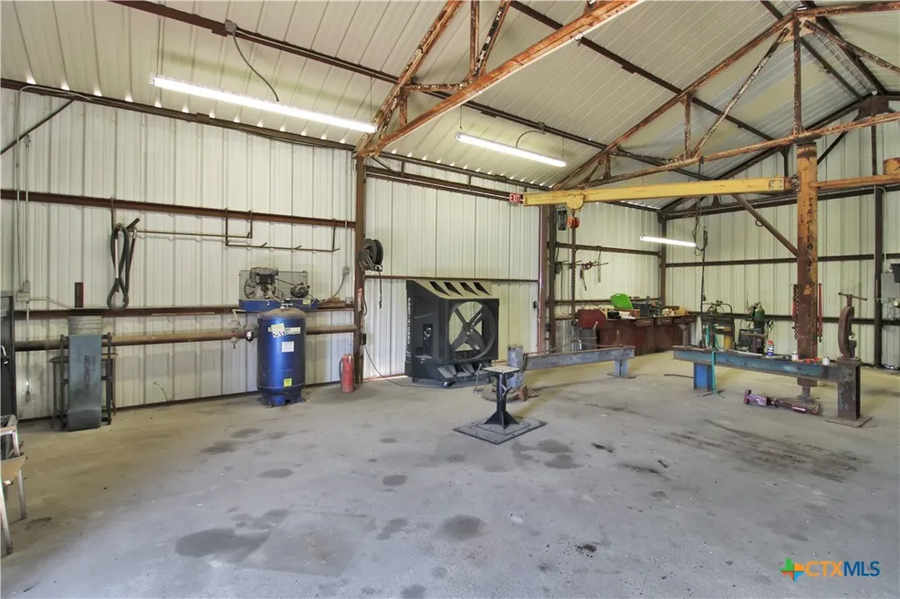 6235 Fourwinds Drive Bryan, TX 77808
