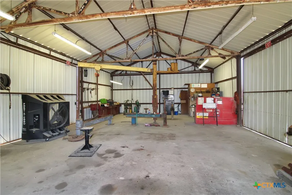 6235 Fourwinds Drive Bryan, TX 77808