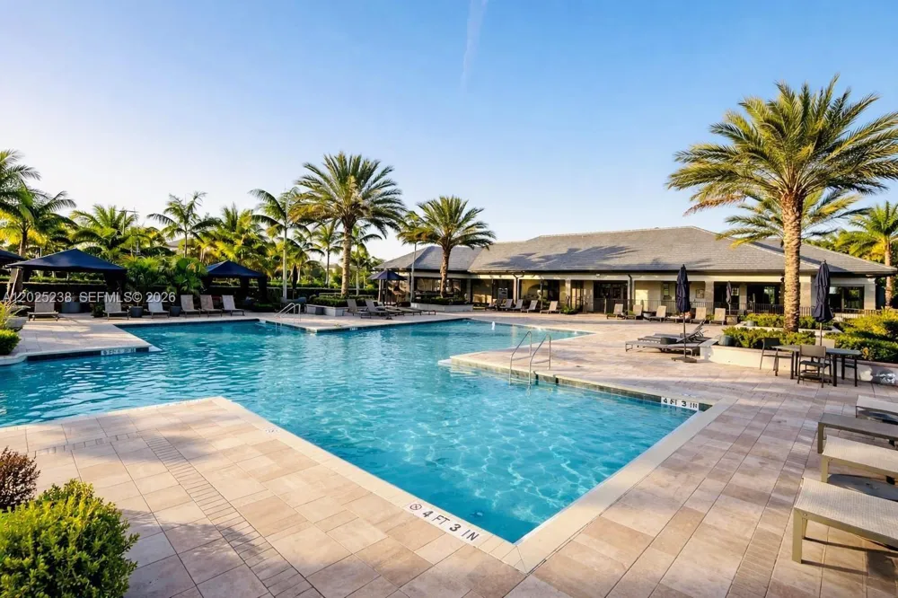 2163 Appleton Cir S Oakland Park, FL 33309