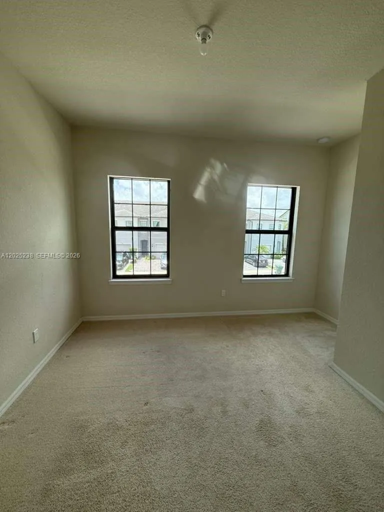 2163 Appleton Cir S Oakland Park, FL 33309